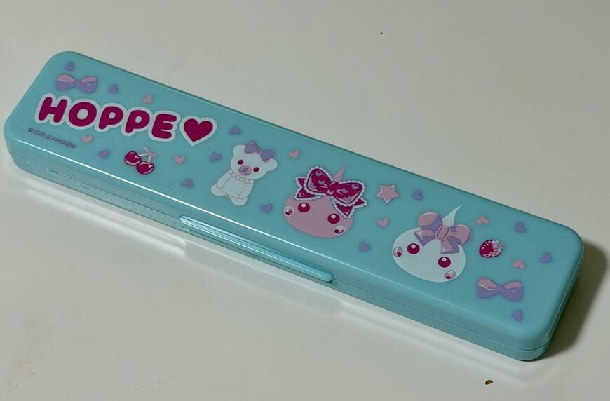 筆者撮影（キャンドゥ、ほっぺちゃん ペンケース）