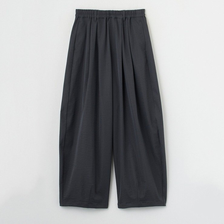 出所：しまむら公式　レディース　バルーンシルエットパンツ（mako）