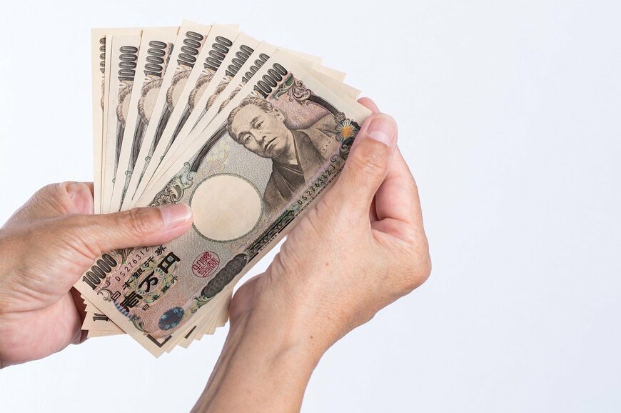 3人に1人が「100万円以上」を貯蓄目標に！ お金が貯まらない人が見直すといいのは何？