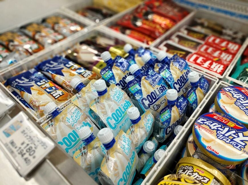 寒い地方では暖かい部屋でアイスを食べる？！