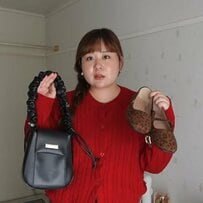 【ぽっちゃり服】しまむらの赤ニット×GUのデニムで作る4L秋コーデ！大人可愛いプラスサイズファッションに「赤いニットがめちゃくちゃ似合ってます」の声