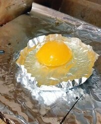 シングルファザーが作る「豚丼弁当」が話題　目玉焼きの調理方法に驚きの声が続出