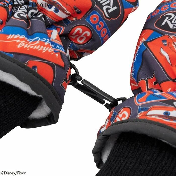 使わない時も左右なくさず保管できて便利