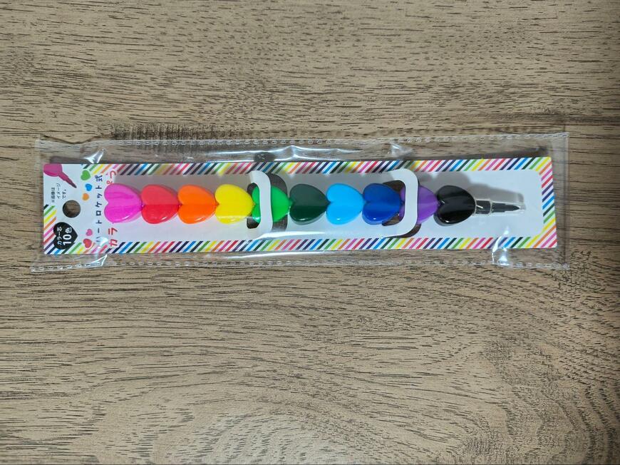 セリア、ハートロケット式カラー鉛筆商品画像