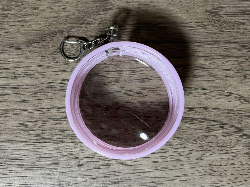 ダイソー、丸形ポーチ(ピンク、パープル)