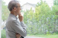 【65歳以上リタイア世帯】平均貯蓄額とは。60～69歳の厚生年金額も確認