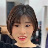 【激変】ベタッとしやすい髪に悩む女性がプロに託すと→スッキリ垢抜けた姿に感嘆の声