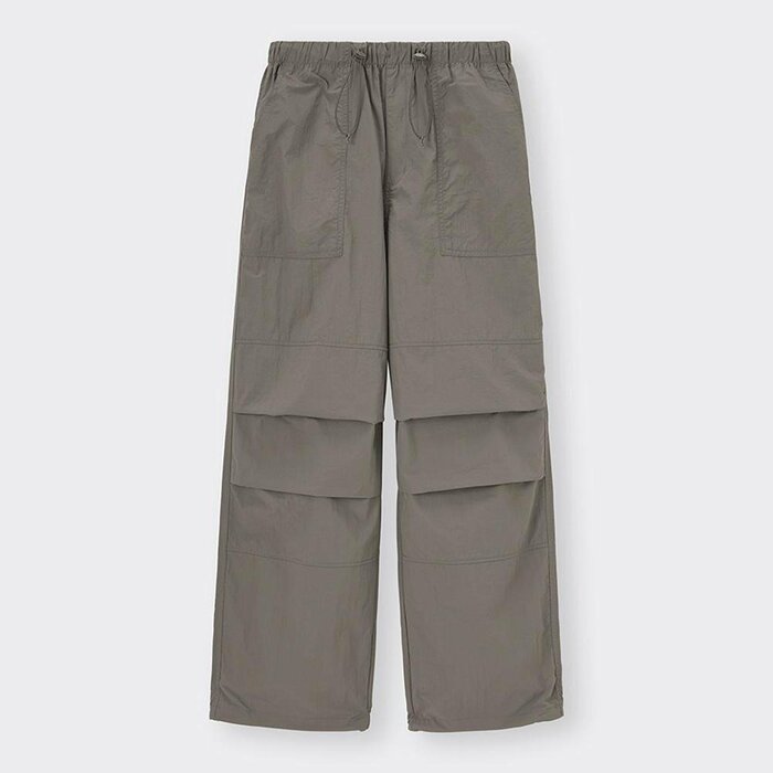GU公式 テックパラシュートプルオンパンツ