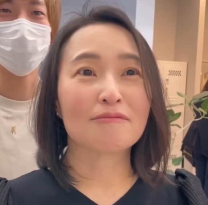 今までのショートは「キノコみたい…」“美容室難民”の女性がお任せショートを依頼→イメチェン後「初めての自分」と笑顔