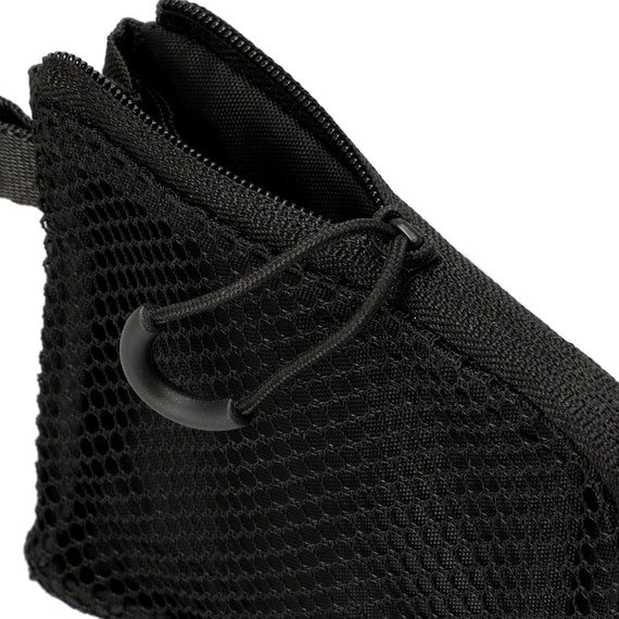 ニトリ公式　仕切り付きマルチポーチ S （ブラック CG01）