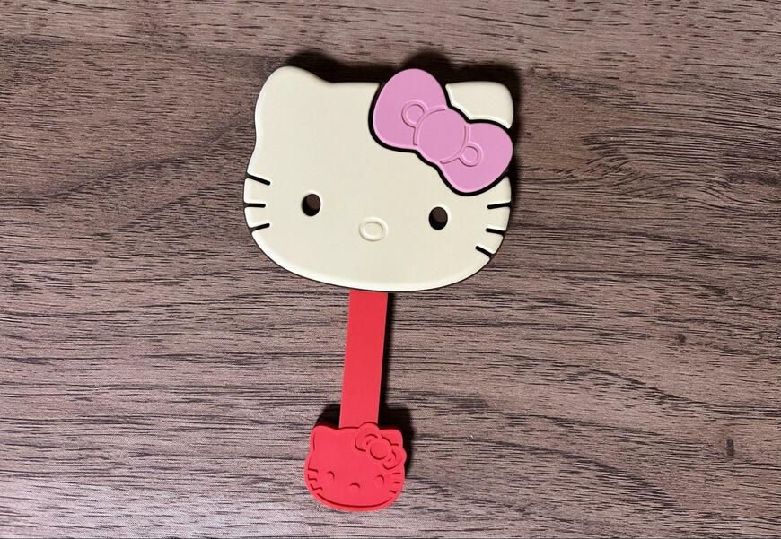 ブルーブルーエ、サンリオキャラクターズチョコレートハンドミラーの画像