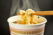 【明暗クッキリ】日清食品HD、権利付き最終日を挟んだ値動きは2025年9月が3営業日で▲5.92％安・2026年3月は+4.05％高に＜9月28日が次回の権利付き最終日＞