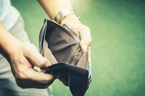 60代で貯蓄ゼロは意外に多い?老後格差から逃れるには