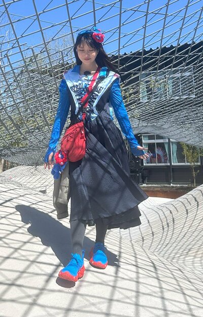 万博イメージのカラーで揃えためぐさん