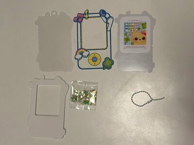 キャンドゥ、つくろう！シャカシャカキーホルダー 平成モチーフ商品画像