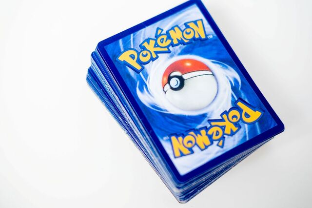 実家で「約28年前のポケモンカード」を発見　テンションがぶち上る高価なカードの数々に「そのまま保持で…」