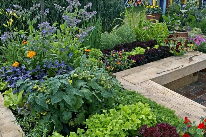Gardens by Design/Shutterstock.com