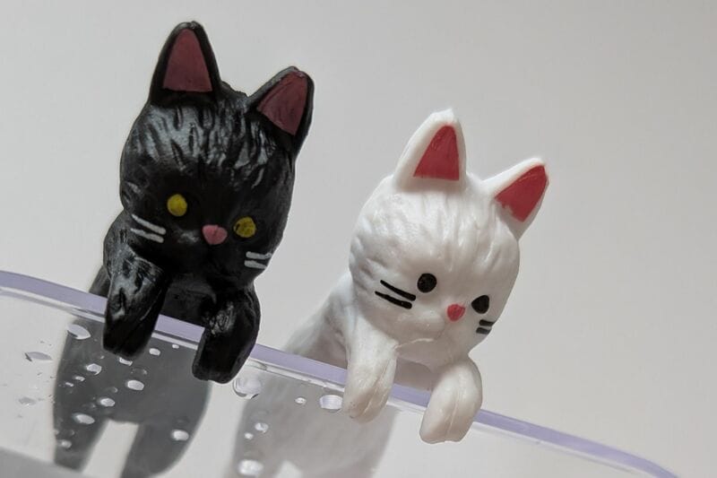 セリア　ひっかけられるねこ