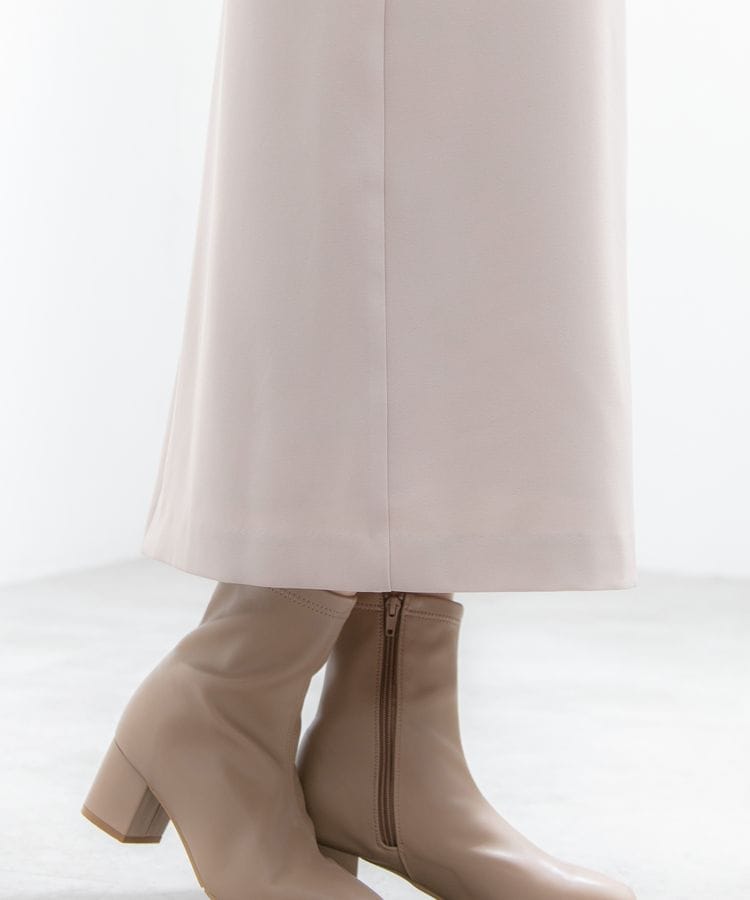 出所：ハニーズ公式通販 キーネックジャンスカ