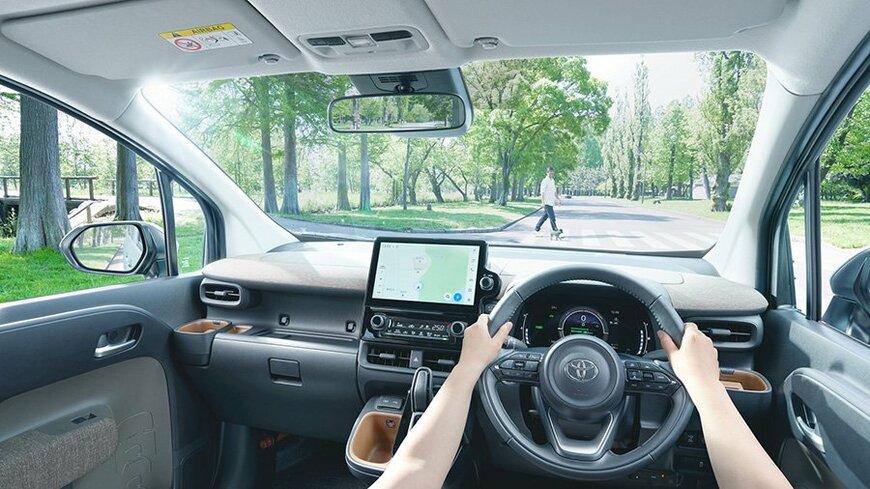 出所：トヨタ自動車株式会社　公式企業サイト　「新型「シエンタ」を発売－コンパクトなボディにやさしさをいっぱい詰め込んだ一台－」