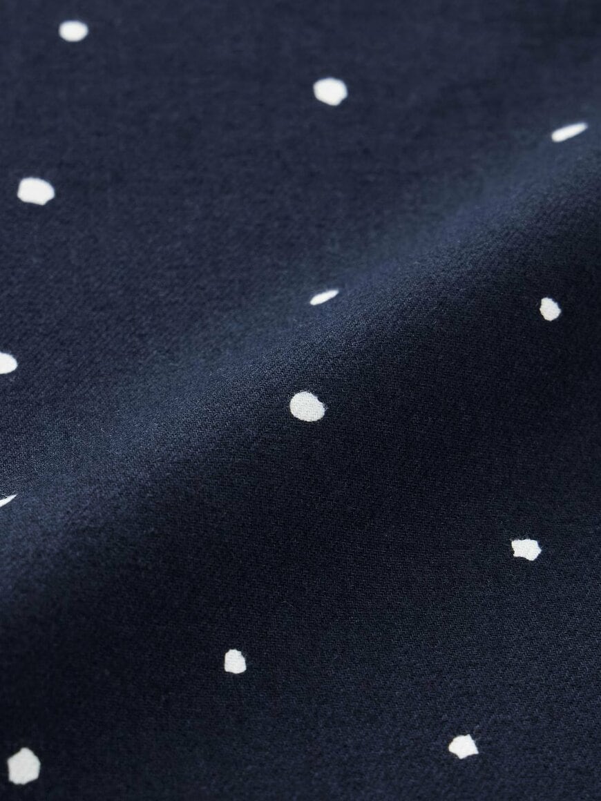 画像出所：GU公式オンラインストア