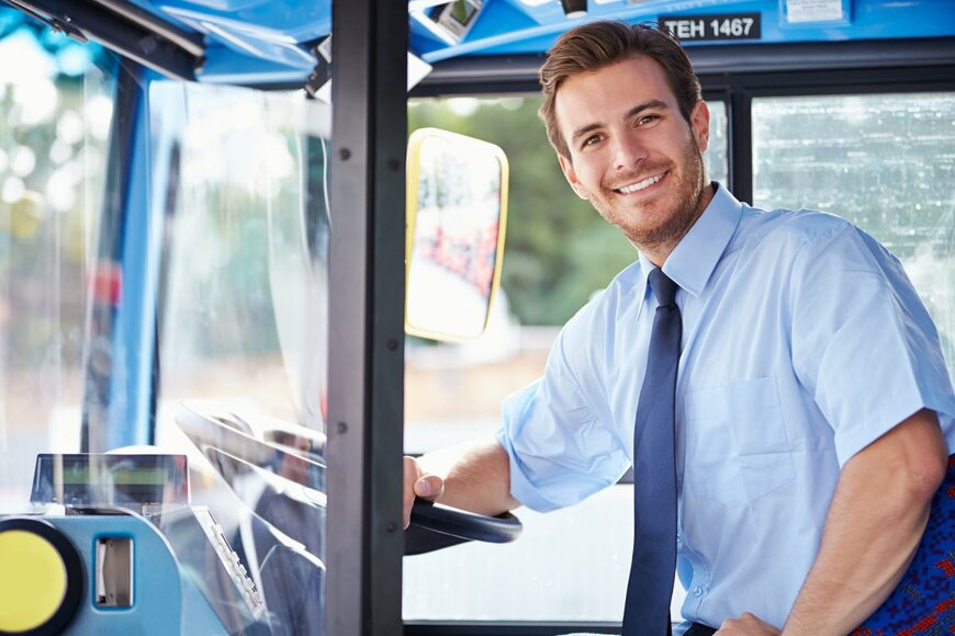 バス運転者の年収はいくらか【2021年更新版】