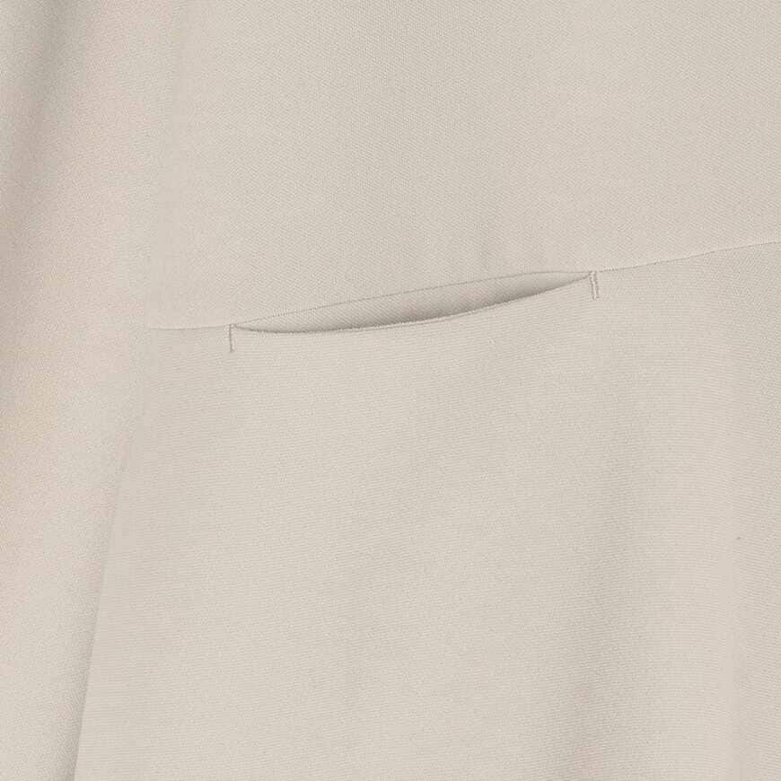 出所：ワークマン公式オンラインストア　レディースハレナリーペプラムプルオーバー