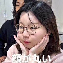 【大変身】「丸顔・首が短い」と悩む女性がふんわりショートで大人可愛くイメチェン！