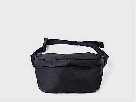 ARUMO - ウエストバッグ ¥11,880（税込）