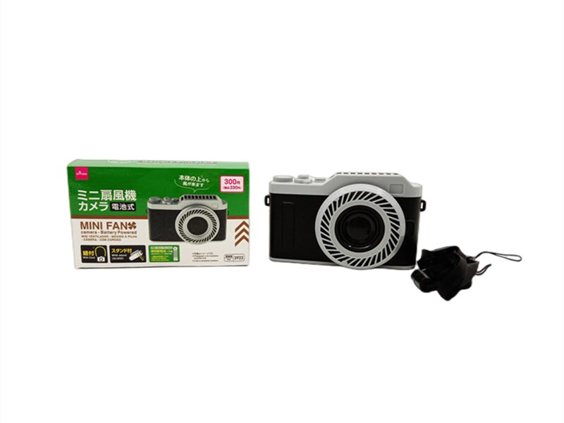 出所：公式通販ダイソーネットストア ミニ扇風機（電池式、カメラ、紐付）