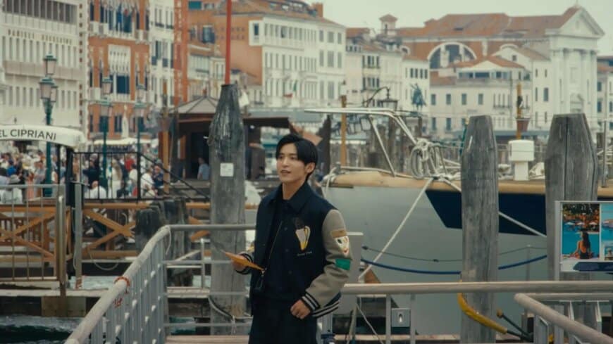 出所：フェンディ・ジャパン「フェンディ、川口春奈と目黒蓮が織りなす、スペシャルムービーを公開」