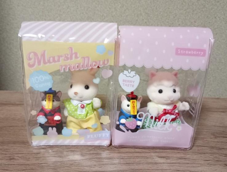 出所：筆者撮影（セリア、ドールポーチ ケース スイーツ・ドールポーチ ケース ドリンク）