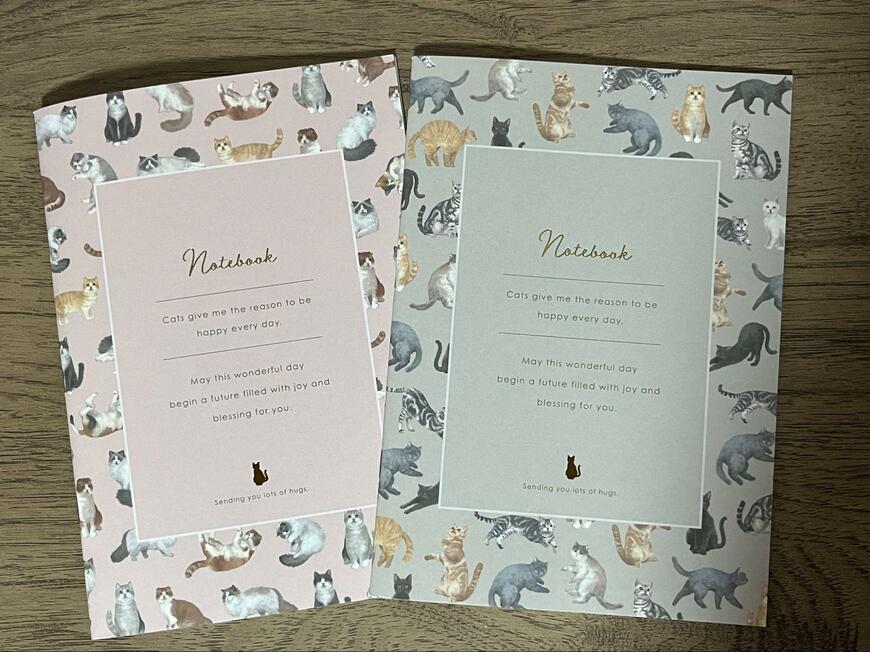 セリア、A5 中綴じノート A罫 ねこ柄 48ページ商品画像