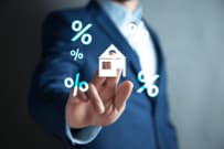 長期金利が4カ月半ぶりの低水準。住宅ローン利用者で「金利変動への対策」を知っている本当の割合とは
