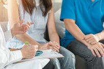 40代、高齢出産でも諦められない…離婚を切り出された主婦が下した最後の選択