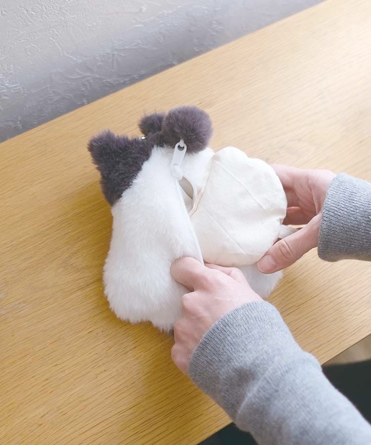 出所：ブルーブルーエ公式　ネコティハンドウォーマー