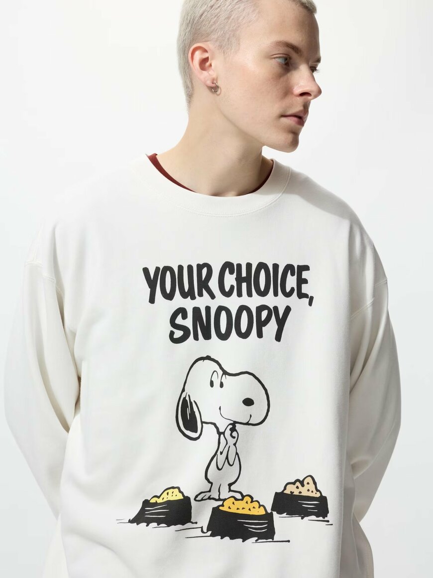 出所：ユニクロ公式　ピーナッツ スウェットシャツ〈01 OFF WHITE〉