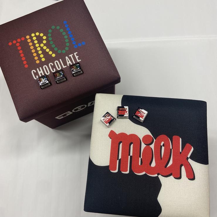 出所：しまむら公式オンラインストア　収納スツール（チロルチョコ）