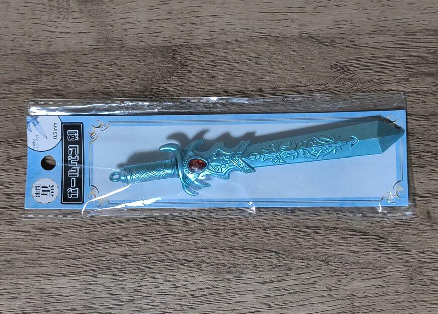 セリア、ボールペン 剣 MA-1878商品画像