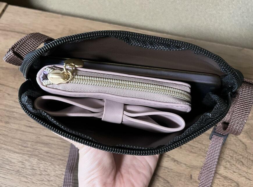 セリア、ショルダーバッグ ブラウン・カーキ商品画像