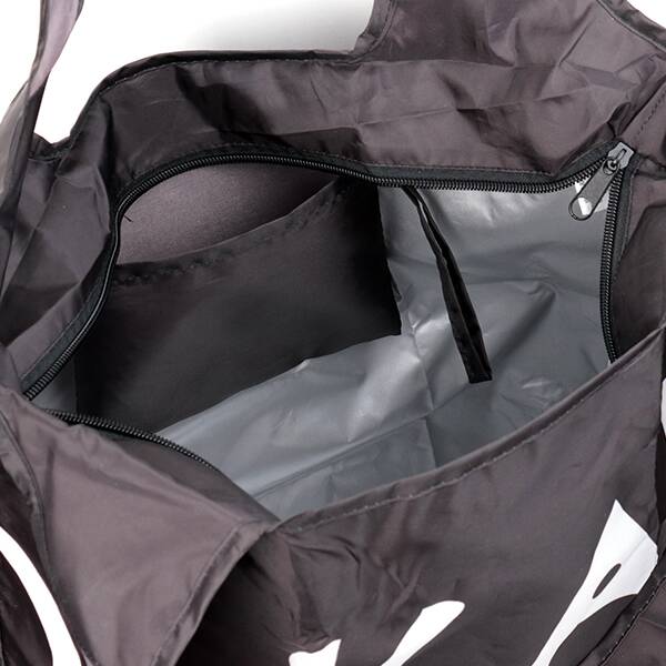 カルディ「コンパクト保冷バッグ」