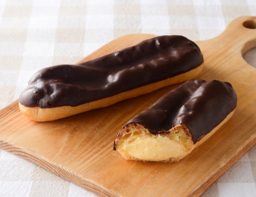 ローソンの新商品:濃厚たまごのカスタードエクレア