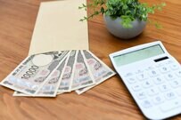 6月支給分から【給付額が2.7%増える】老齢・障害・遺族「年金生活者支援給付金」は3種類！支給要件・申請方法は？