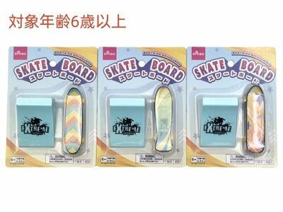 ダイソー、スケートボード商品画像