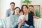 【子ども・子育て支援金制度】2026年4月分から医療保険料に上乗せがスタート。年収400万円の会社員は「月384円」、何に使われるのか
