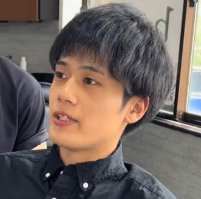 【短髪パーマ】“ソフトツイストパーマを復活させたい”男性がカットしたら…ラフな動きがカッコイイ“こなれた雰囲気”に