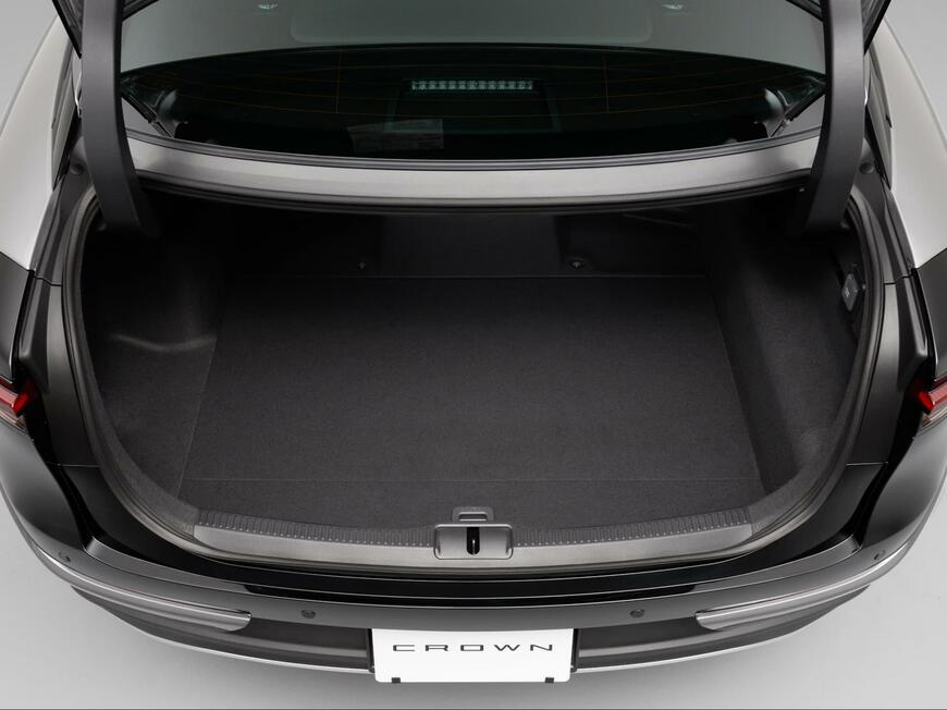 出所：トヨタ自動車株式会社　公式企業サイト　「新型「クラウン」を世界初公開」