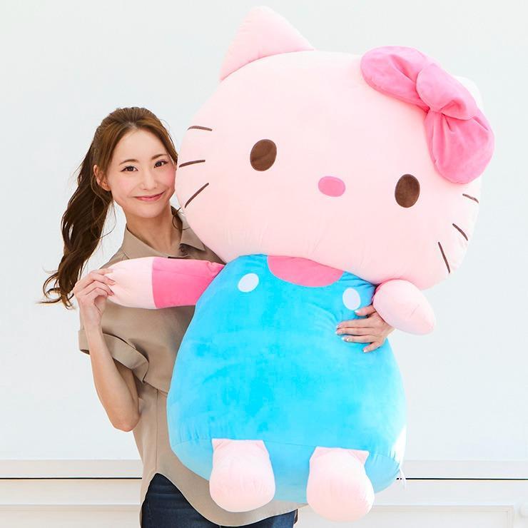 しまむら、ビッグダイカットクッション（ハローキティ）画像