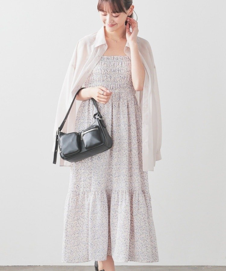 ハニーズ公式　シャーリングワンピース