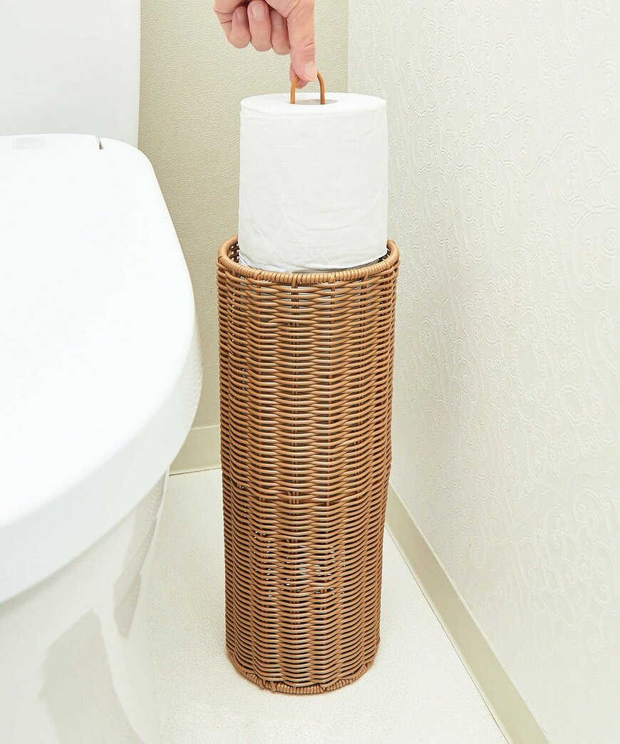 出所：3COINS公式　《水拭き可能！》PPラタンペーパーストッカー